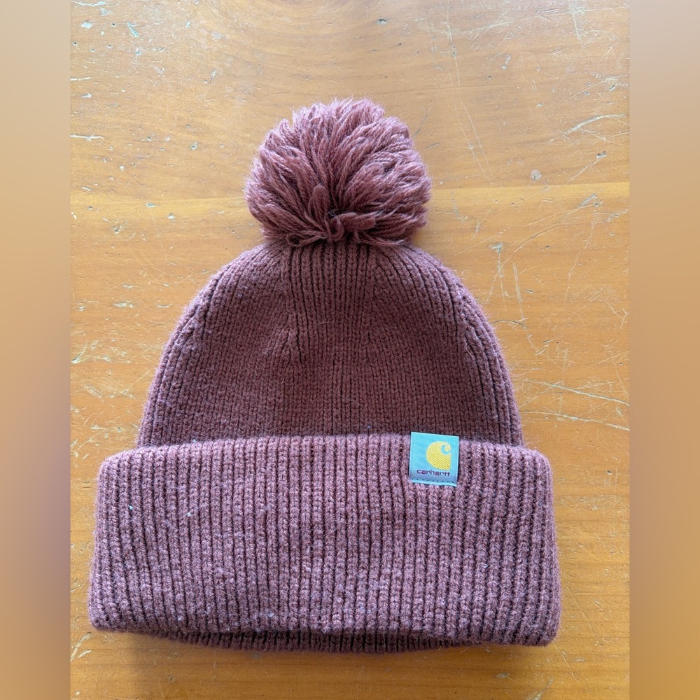 Carhartt Women’s Mauve knit Pom-Pom Hat